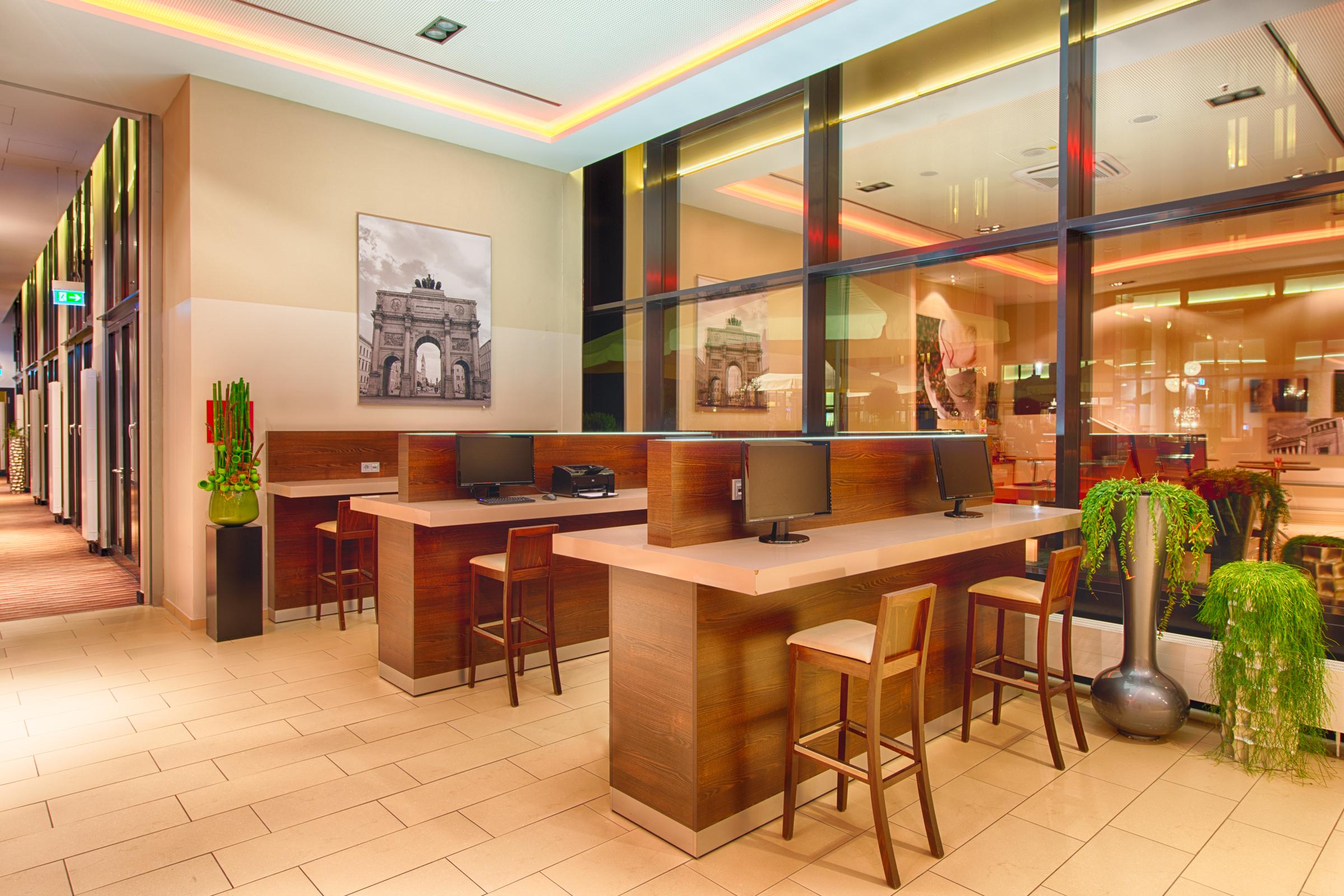 เลโอนาร์โด โรยัลโฮเทล มูนิช Hotel มิวนิก ภายนอก รูปภาพ