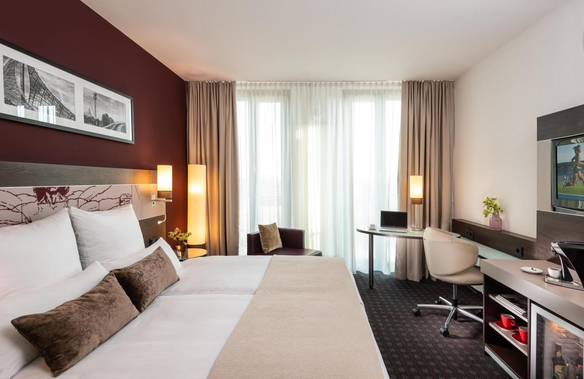 เลโอนาร์โด โรยัลโฮเทล มูนิช Hotel มิวนิก ภายนอก รูปภาพ
