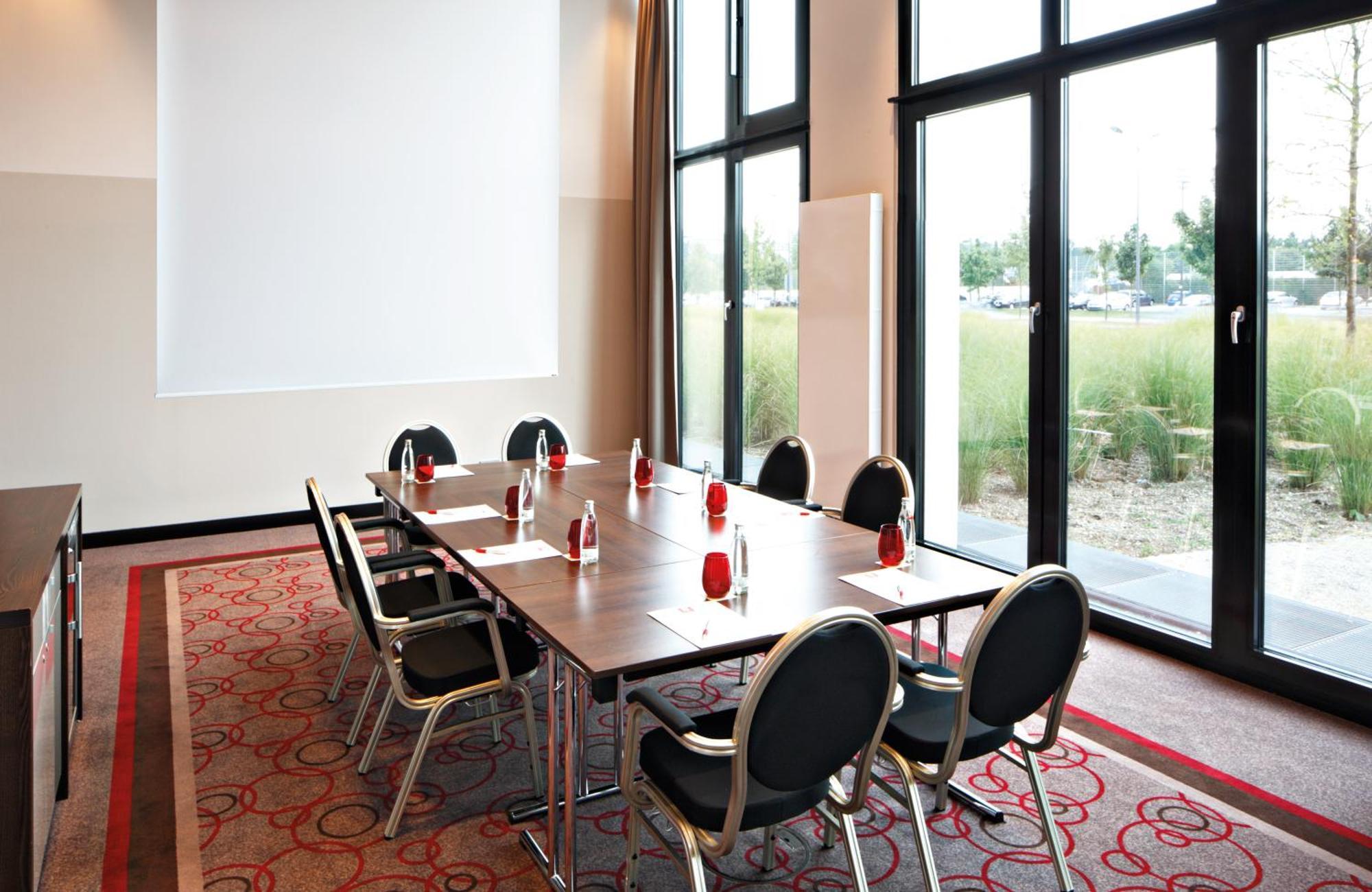 เลโอนาร์โด โรยัลโฮเทล มูนิช Hotel มิวนิก ภายนอก รูปภาพ