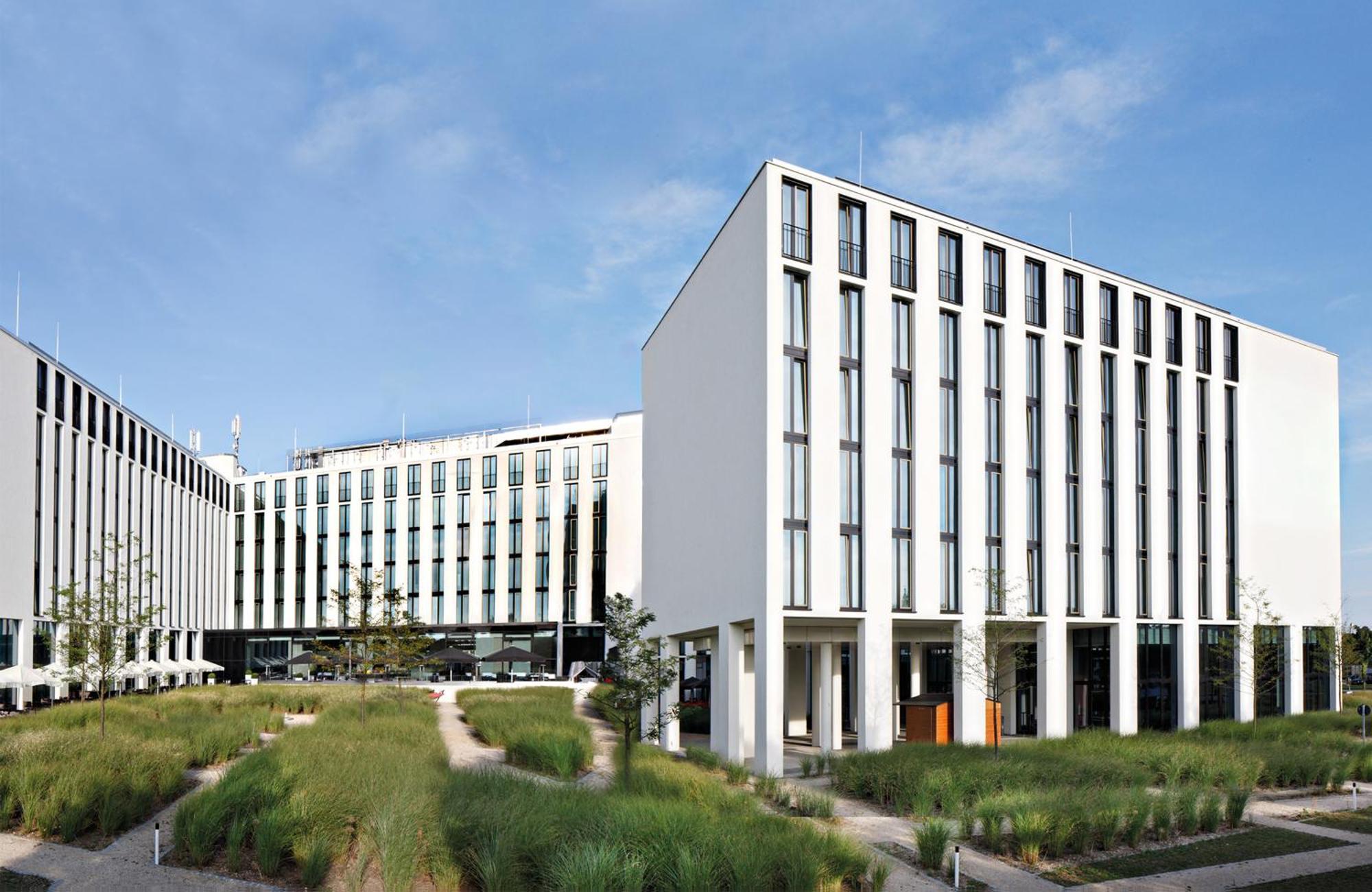 เลโอนาร์โด โรยัลโฮเทล มูนิช Hotel มิวนิก ภายนอก รูปภาพ