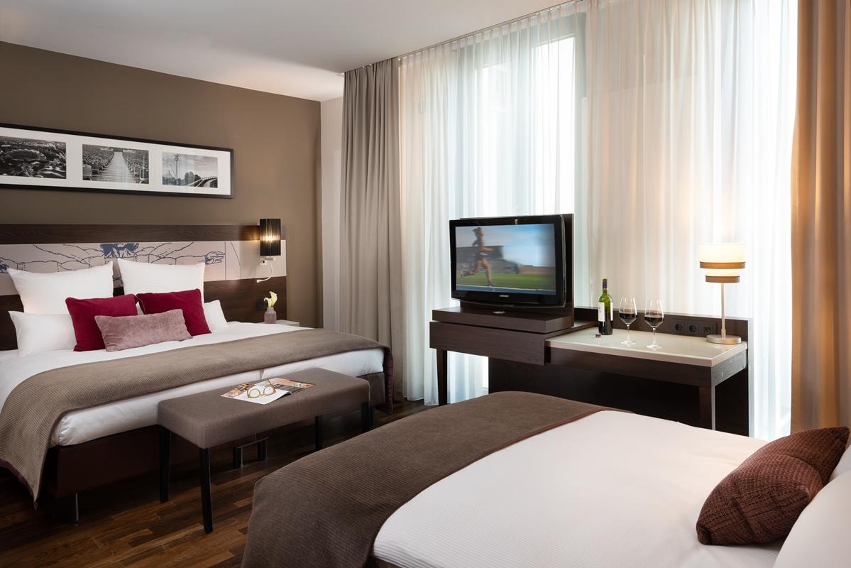 เลโอนาร์โด โรยัลโฮเทล มูนิช Hotel มิวนิก ภายนอก รูปภาพ